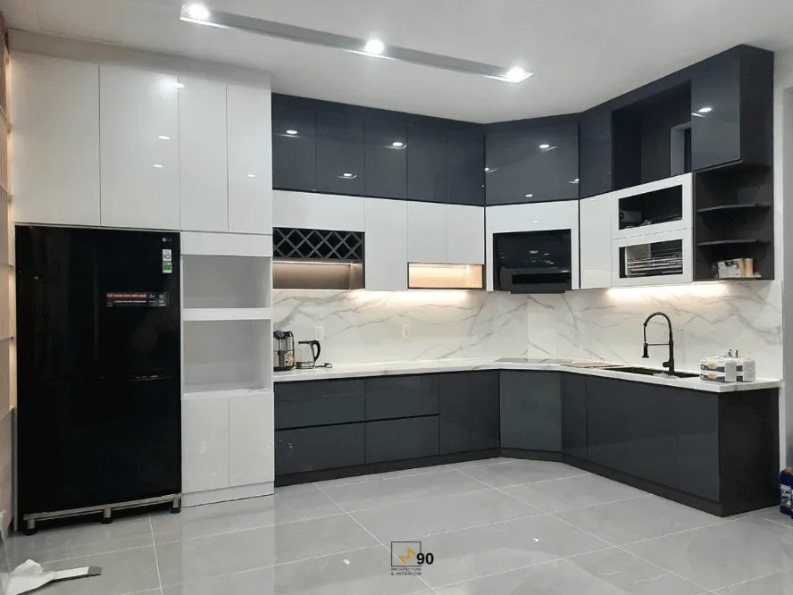 thiết kế thi công tủ bếp tại TP HCM - Tủ bếp gỗ công nghiệp cánh Acrylic bóng gương cao cấp